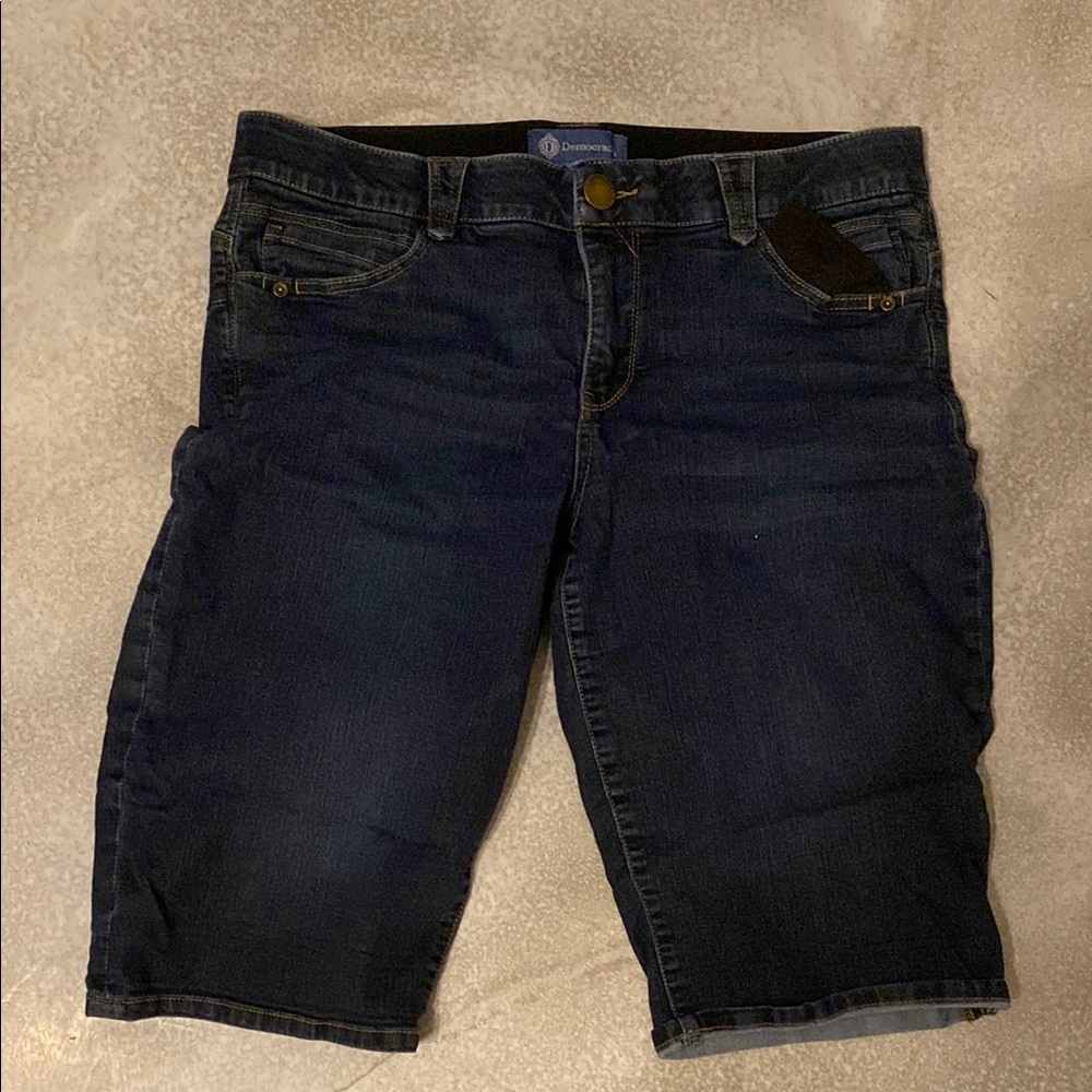 Democracy Blue Bermuda Shorts Classic Style